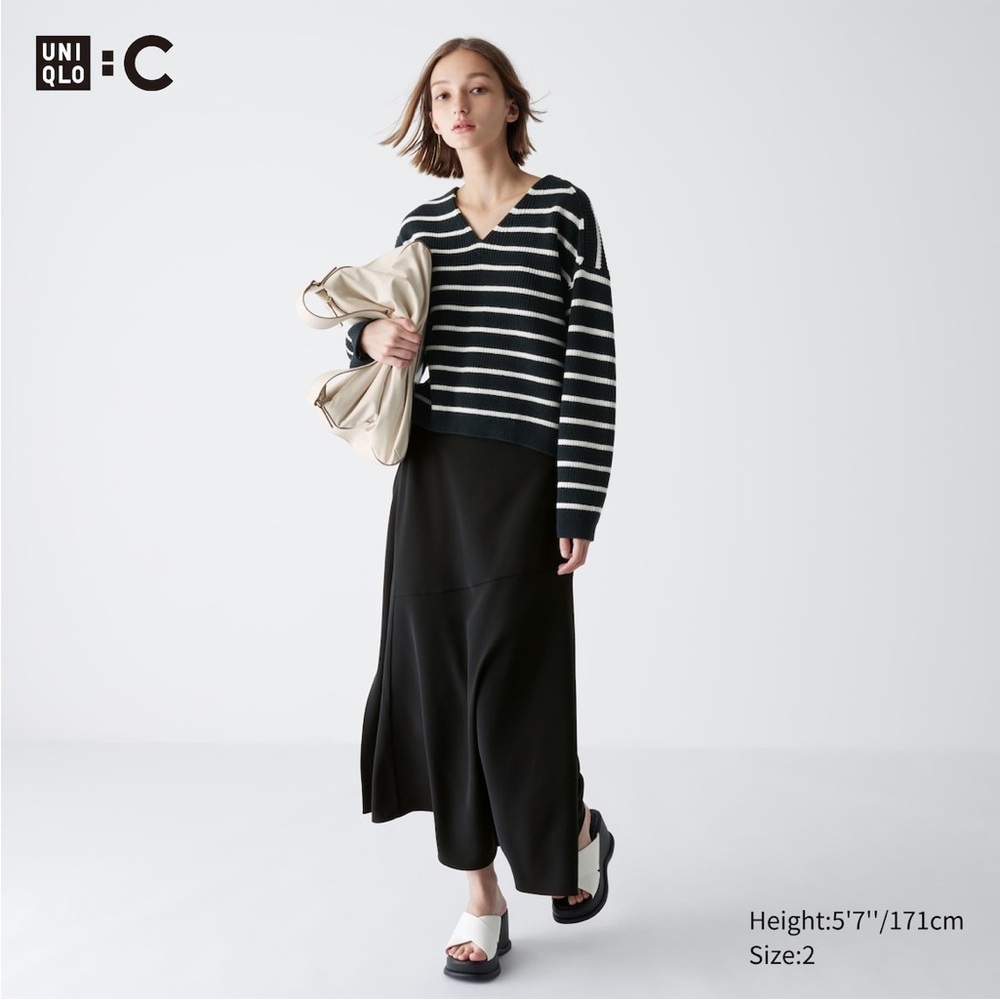 BNWT Uniqlo Black Mermaid Skirt size 8